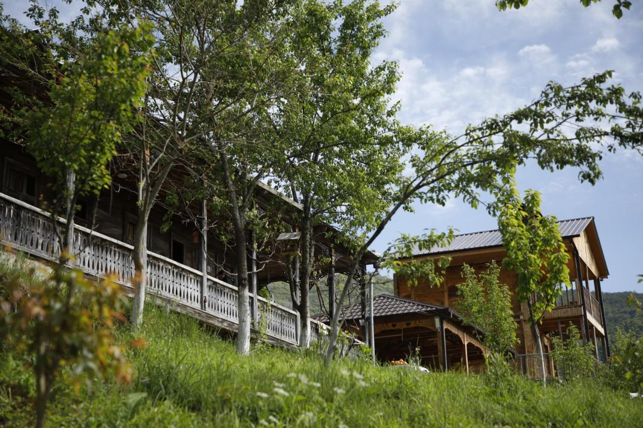 Gentry House Hotel Ambrolauri Exterior photo